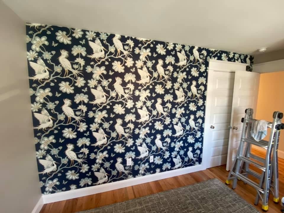Wallpaper vs Paint in Bend, OR: Which Is Better? | Langford Installations